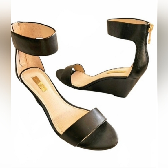Louis et Cie ankle cuff wedge heels sandals ***  8M or 38.5 Black - Picture 3 of 5